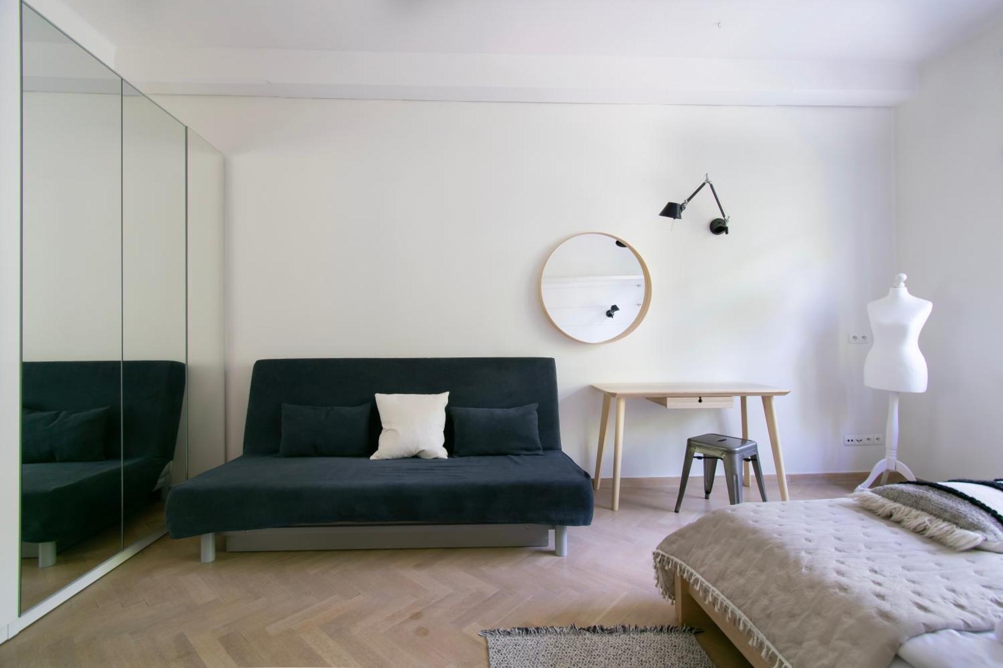 Spacious 3Br Apartment With Ac In Living Room, 2 Balconies Kraków Exteriör bild